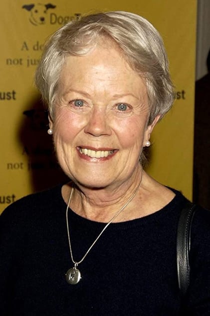 Annette Crosbie