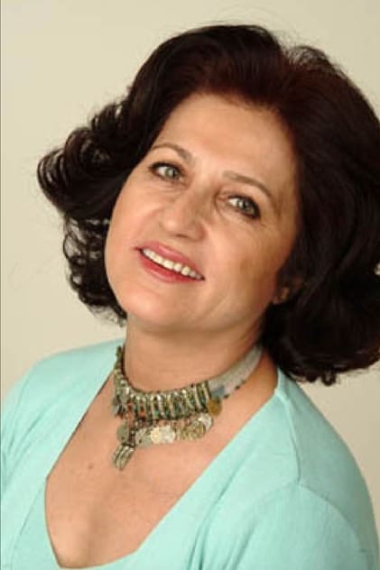 Betül Arım