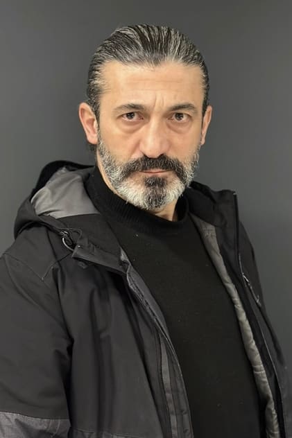 Kahraman Tayfur