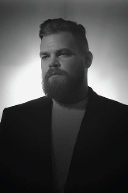 Com Truise