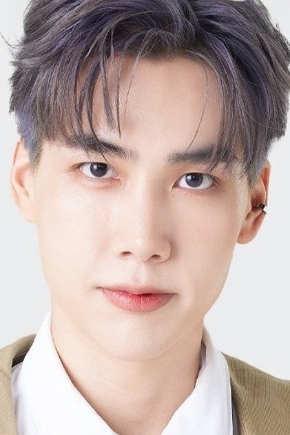 Cheque Wacharawee Kaewpoolsri