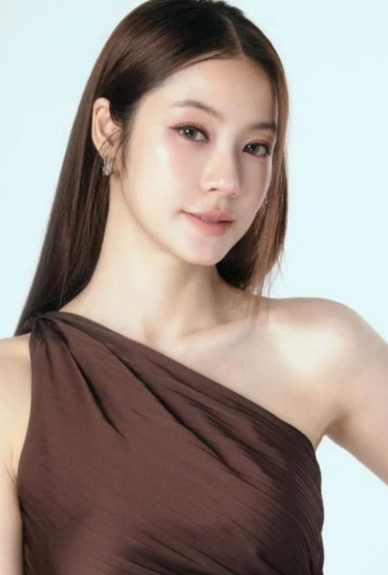 Tipnaree Weerawatnodom