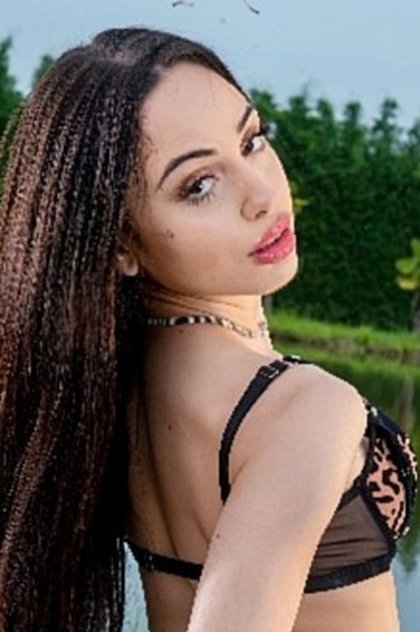 Isabella Angelina