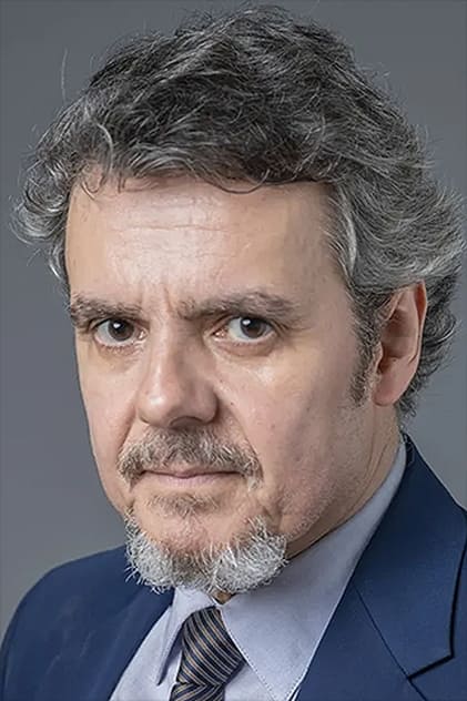 Cássio Gabus Mendes