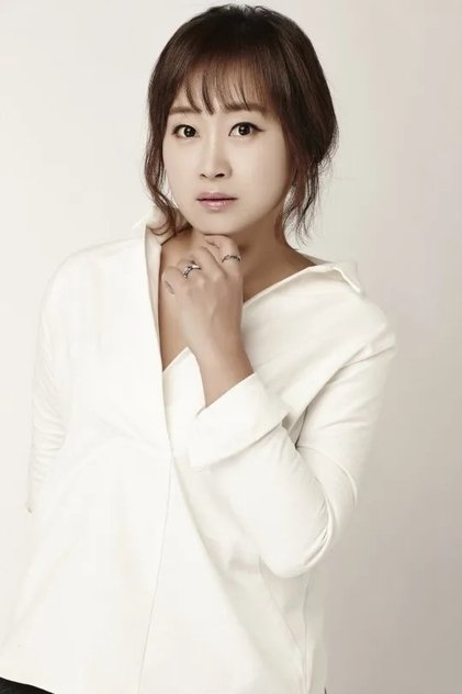 Jiyoun Lee