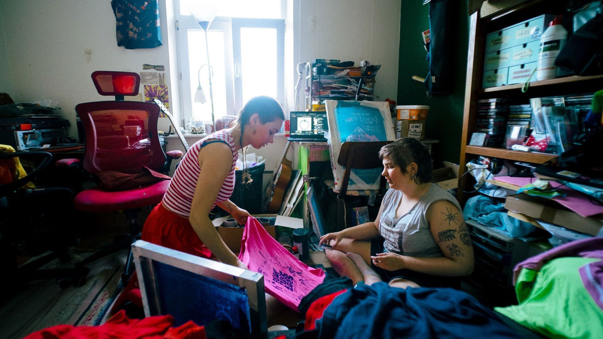 Everybody Is Doing Everything Wrong (New Estonian Punk)