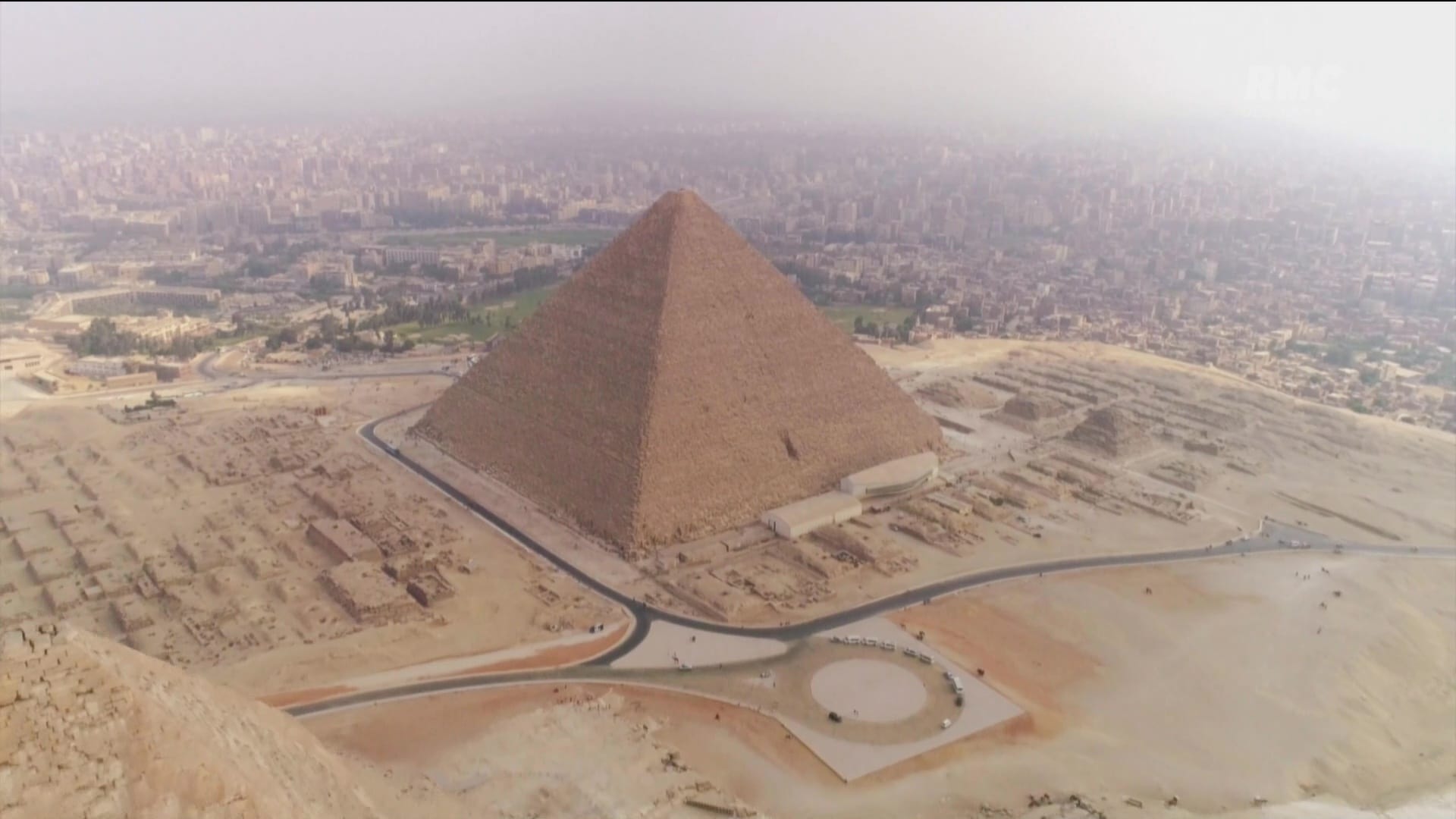 The Pyramids: Solving The Mystery