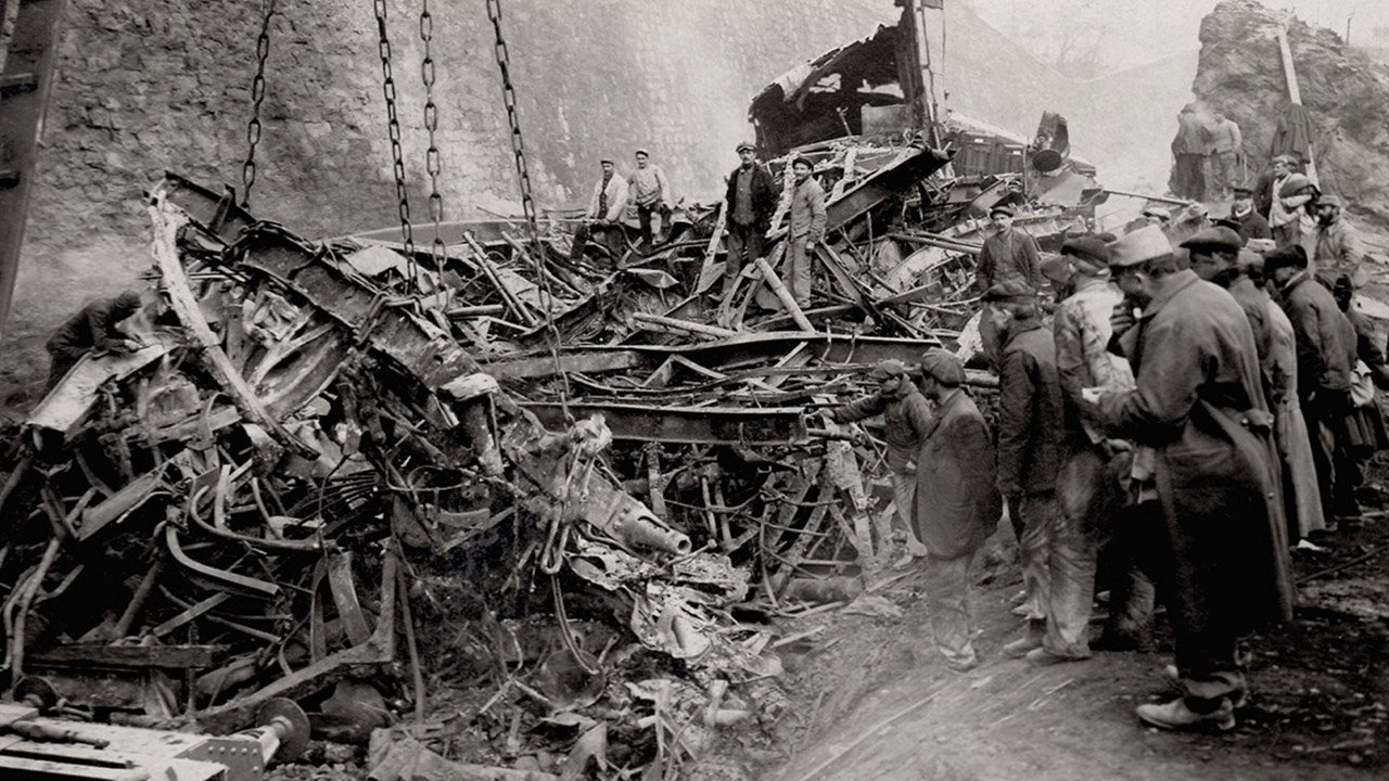 1917, The Train from Hell