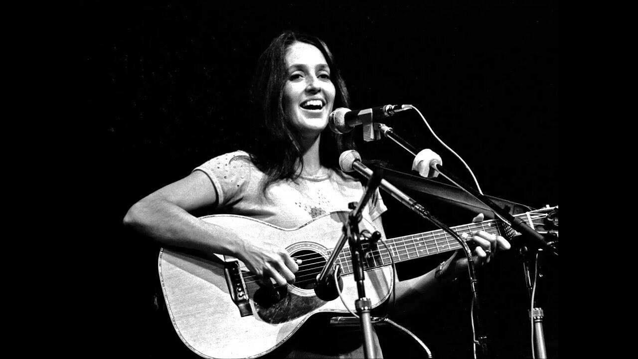 Joan Baez: How Sweet the Sound