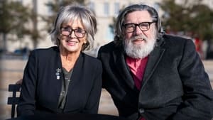 Ricky Tomlinson and Sue Johnston