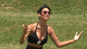 Manifestieren und Schläge kassieren