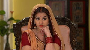 Manmohan Tries to Woo Anita In Angoori's Past Life