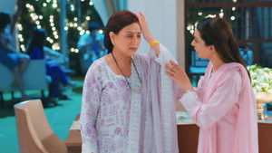 Nandita Falls Unconscious