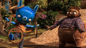 Thinking Outside The Hoop / Fig's Hay-Maze-ing Wander