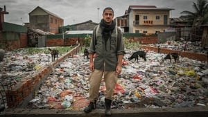 Cambodia, Garbage collector children