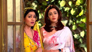 Teeka and His Friends Fight Over Rusa