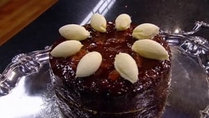 Carrot Cake Elimination Challenge