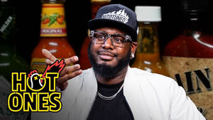 T-Pain Regrets His Life Choices While Eating Spicy Wing