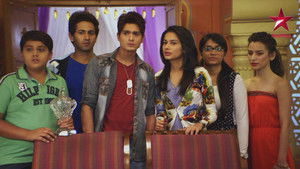 Gayatri Calls A Press Meet