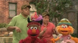 Elmo & Zoe's Hat Contest