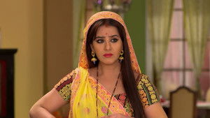 Puttan Visits Angoori