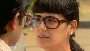 Jassi Refuses Meenakshi's Offer