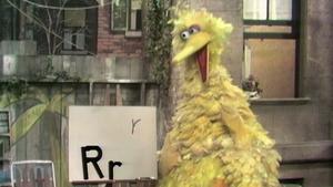 Big Bird Draws Letter R's (0123)