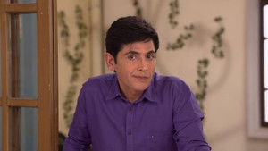 Manmohan Pretends to be Chatanki