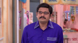 Vibhuti Pretends to be Deaf