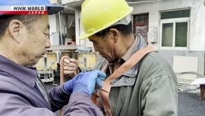 Struggling Elderly Migrant Workers: Xi'an, China