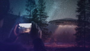 Green Beret Filmed a UFO Landing