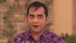 Vibhuti Installs a Chip In Manmohan's Glasses