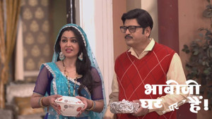Vibhuti Snatches The Rotis Of Tiwari's Client