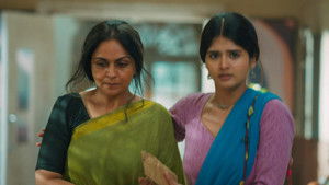 Khushi Helps Krishna's Mother