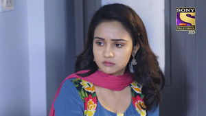 Sameer romances Naina