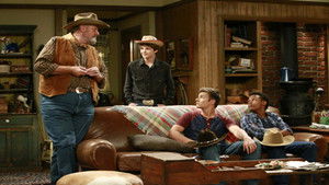 Girl Meets Texas (1)