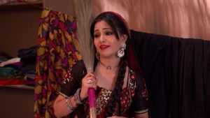 Manmohan and Vibhuti Meet Phaguniya