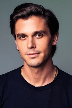 Antoni Porowski