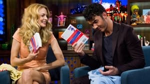 Kevin Jonas & Heather Graham