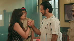 Mannat Stands By Anirudh