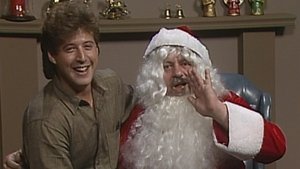 Superstar Santa Claus brings Christmas cheer