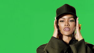 Teyana Taylor with Geese
